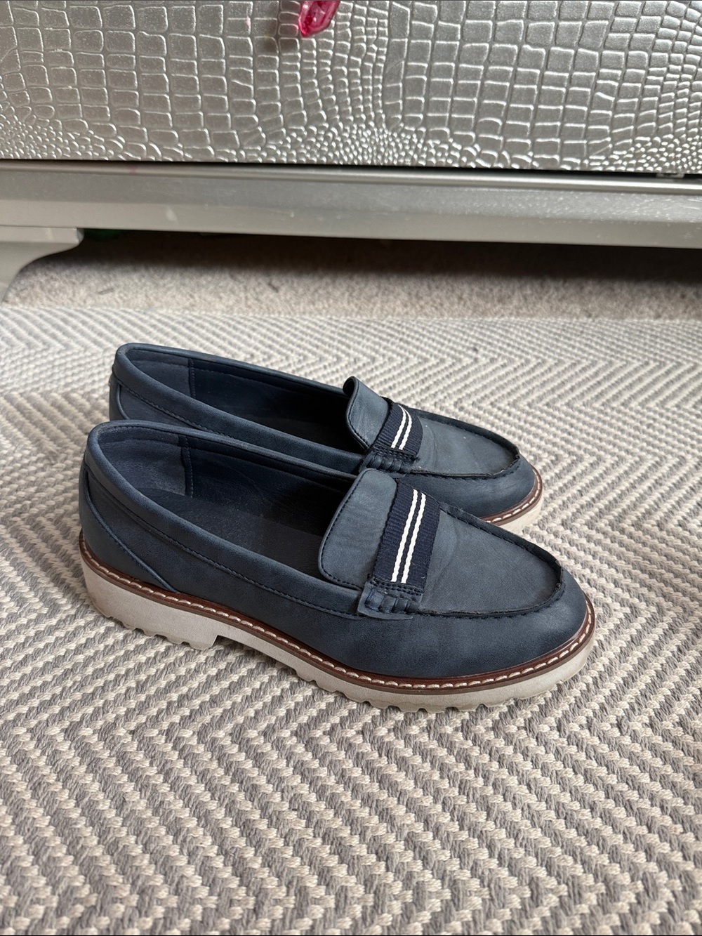 Nautica Navy Slip-On Womens Loafers with Striped Vamp